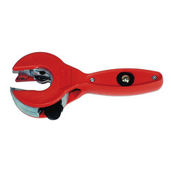 Pipe Cutter