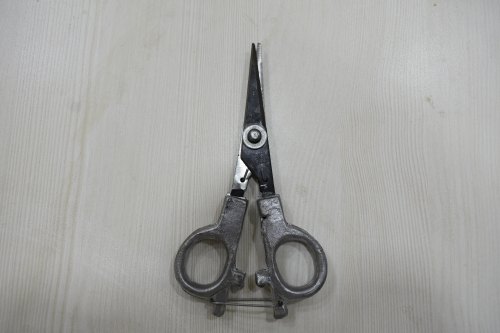 R K Mild Steel Thinning Scissors Aluminum Handle, Size: 6 Inch