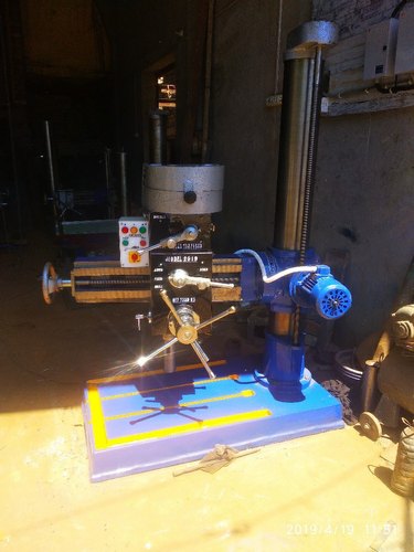 Automatic 25 mm Radial Drill Machine