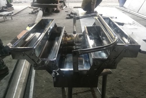 Foldable Stainless Steel Tool Box, Box Capacity: 6-10 Kg