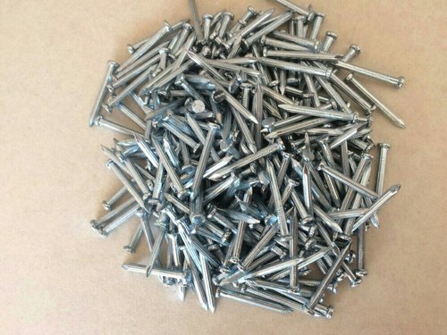 Steel With Galvonised Concrete Nails, Packaging Type: Box