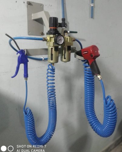 unitrak Pneumatic hanger