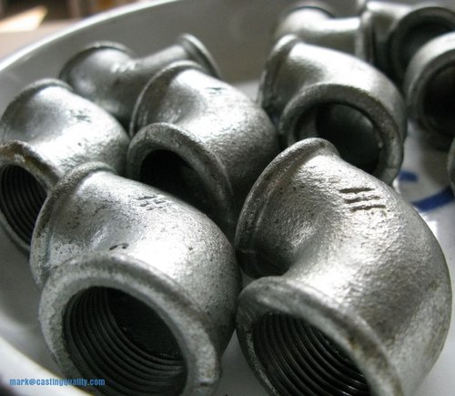 90 degree Threaded Cast Iron Bend, For Plumbing Pipe