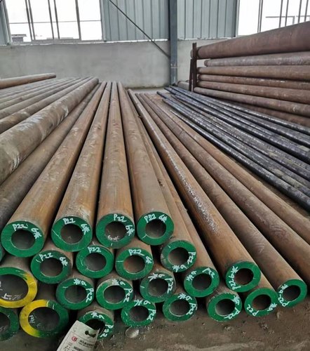 Round Astm Asme Sa 335 Alloy Steel Seamless Pipe, For Industrial, Size: 2 inch