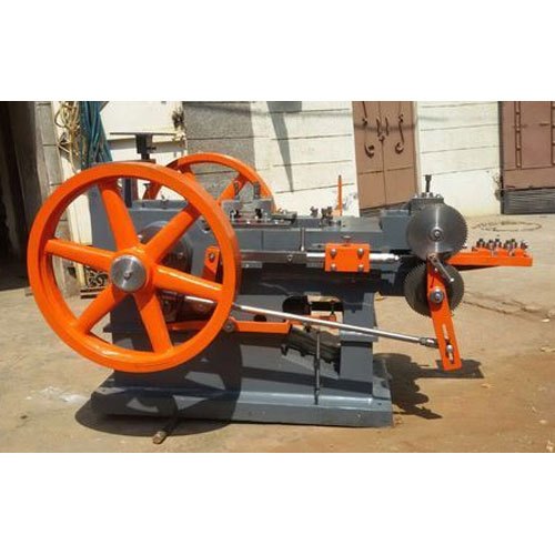 AutomaticHeavy Duty Screw Header Machine