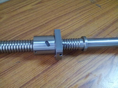 Ss, Ms Polished Back Lack Free Single Nut Ball Screws, Packaging Type: Carton Box