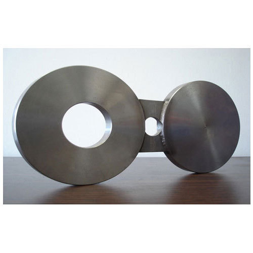 BLIND SPADE FLANGES