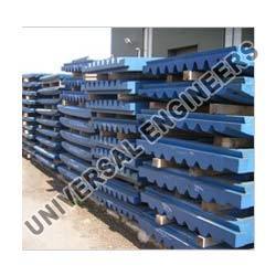 ALLOY STEEL Body Jaws, For Jaw Crusher