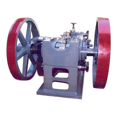 Bolt Header Machine