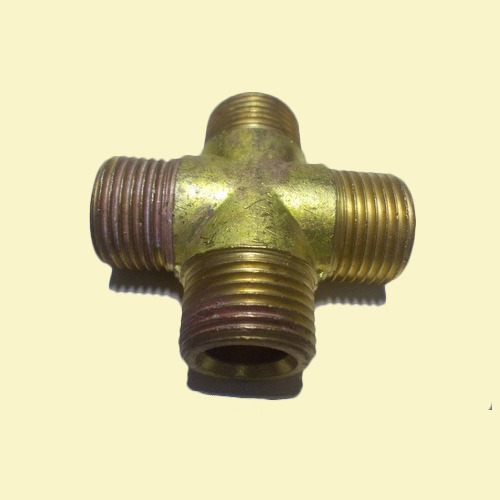 Brass Reducing Cross, For Chemical Handling Pipe