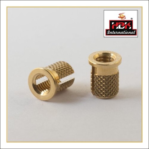 Round Brass Threaded Insert For Plastic, Connection Type: Female