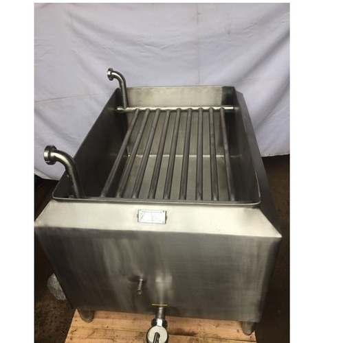 Automatic Butter Melting Vat, Capacity: 500 litres/hr