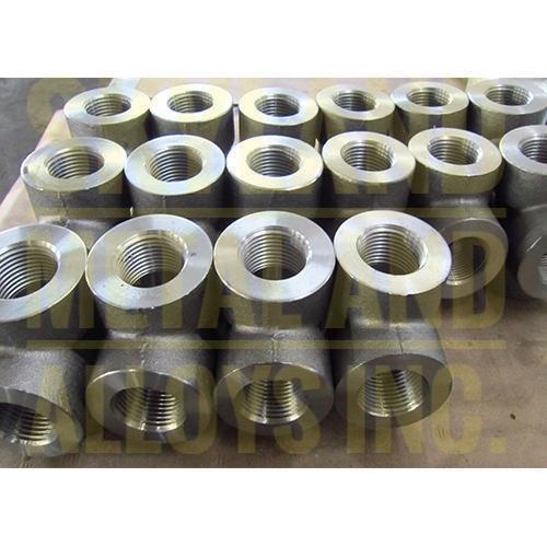 Skyland Black Japan Carbon Steel Socket Weld Tee, For Chemical Fertilizer Pipe, For Structure Pipe