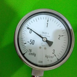 WIKA Compound Pressure Gauge