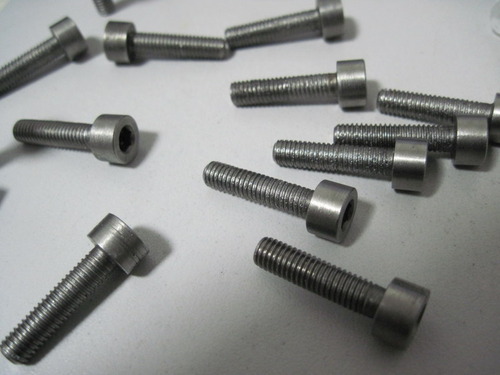 Copper Nickel 90-10 Screw