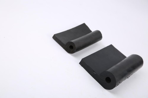 Epdm Rubber Black Dam Gate Seals, For Industrial, Size: >30 inch
