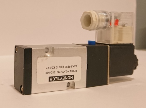 Honeytech Stainless Steel 4V-210-08 Single Solenoid Valve