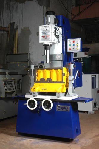 Semi-Automatic Engine Boring Machine