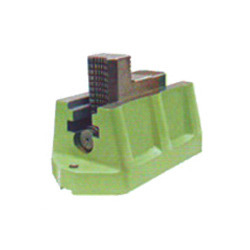 Taparia Bench Vice Face Plate Jaws, Base Type: Fixed