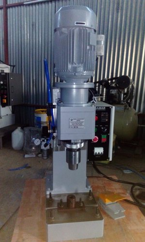 Heavy Duty C Frame Spin/Orbital Riveting Machine