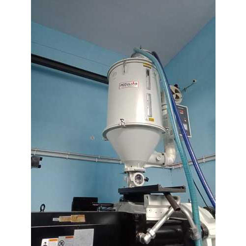 170 White And Cream Hopper Dryer 25 kg, Capacity: 200kg