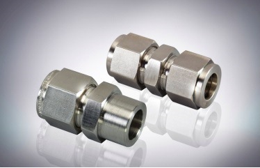 Ss Hydraulic Flareless Fittings, for Chemical Fertilizer Pipe, Size: 1/4 inch NPT