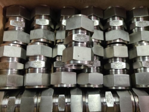 Matt & Polished Swagelok Tube Fittings, For Pneumatic Connections