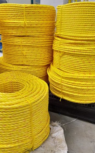 White Danline 8 Strand Polypropylene Rope, For Marine