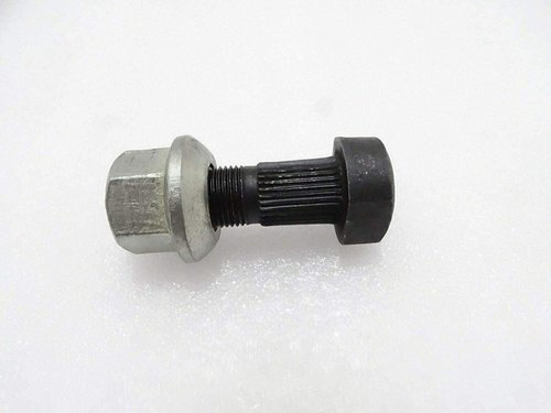 Alloy Steel Zinc Plated JCB Wheel Nut & Stud