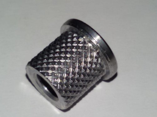 INSERT MOULDING Zinc Plating KNURLING NUT, Size: M6