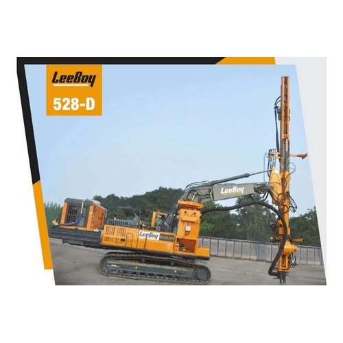 Leeboy 528-D Crawler Mounted Drill, Fuel Tank Capacity: 700 L