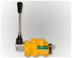 Lever Operated Directional Controlled Valve