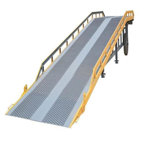 Mild Steel Loading Ramps, For Industrial, Size/Capacity: 5 - 10 Ton