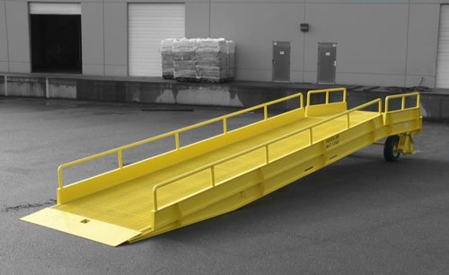 VEPL Portable Loading Dock Ramp, For Warehouse