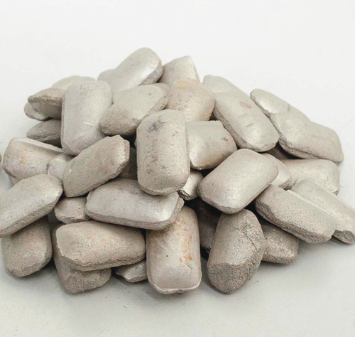 Solid Nickel Briquette for Industrial, Packaging Size: 250 kg