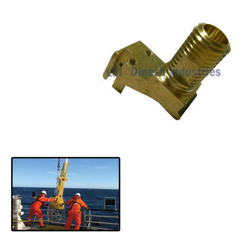 Dinesh Industries Brass Meter & Oil Gauge Socket