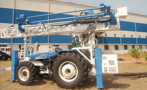Tractor Mounted Water Well Drilling Machine For sale, Capacity: 150-500 feet