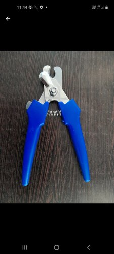 Pig Tail cutter Manual, For Cutting