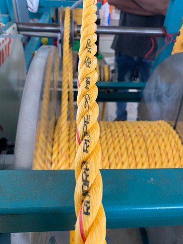Yellow Twisted Nylon Submersible Rope, Length: 100-200 m/reel