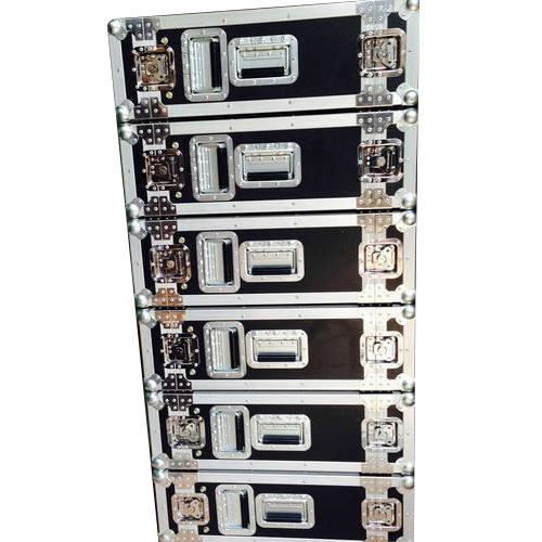 Layam flightcases QSC 5050 Amplifier Interlocking Flightcase