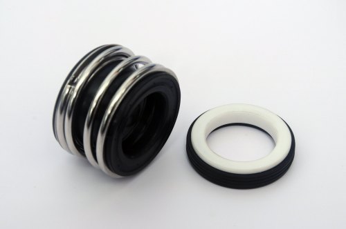 Elastomer Below Mechanical Seals