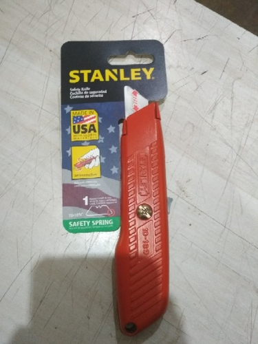 Stanley Plastic Safety knife, Model Name/Number: 10-189c