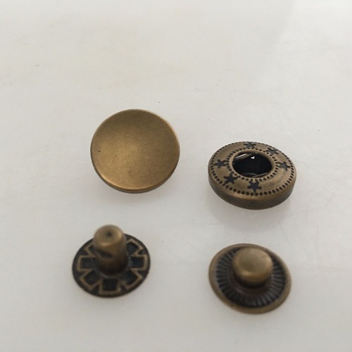 Round Snap Buttons