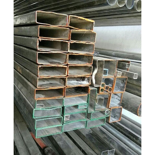 Titanium Square Bar for Construction, Length: 6 & 18 meter