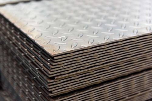 Coated SS304 L SS Chequered Plate, Thickness: 2-3 mm