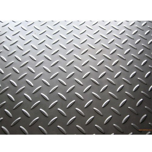 Stainless Steel Chequered Coil 304L, Packaging Type: Loose, Thickness: 12 Mm