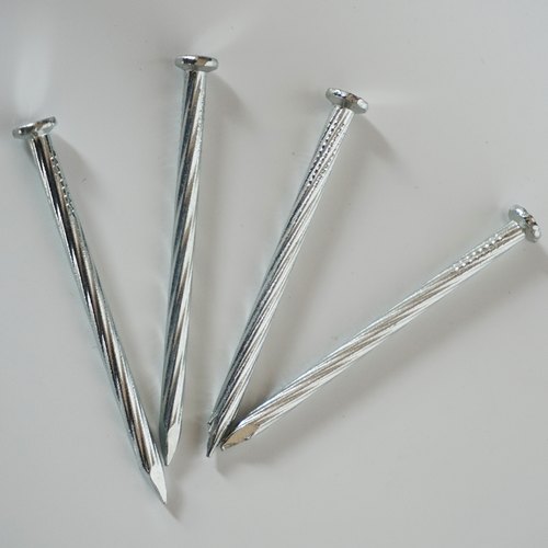 Iron Galvanized Concrete Nail, Size: 1-4 Inch