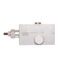 Telehanders Single Over Centre Valve