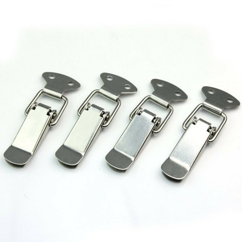 Standard Toggle Clip, Size: L 4 X W 3.2 X H 0.4 Inches