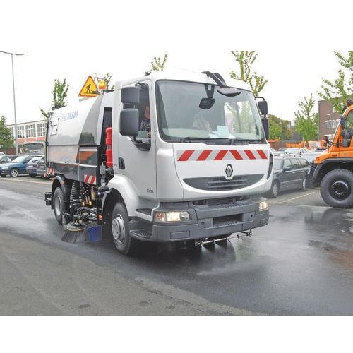 QEE Truck Mounted Road Sweeping Machine